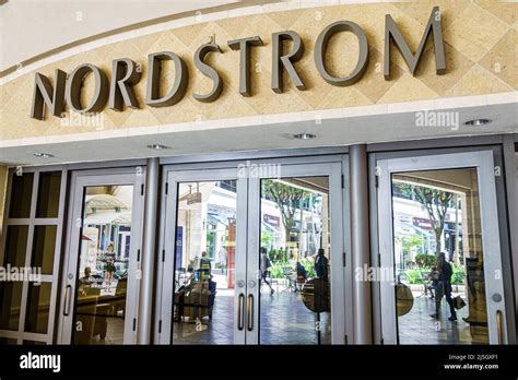 Nordstrom store merrick park